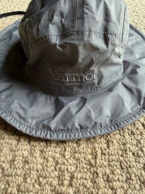 Marmot Light Gray Packable Boonie Hat